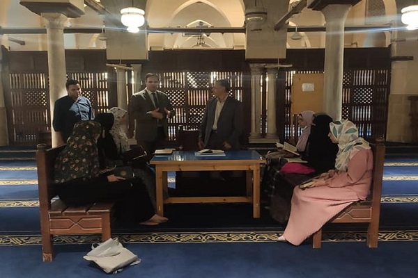 جلسات حضوری حفظ قرآن کریم در الازهر مصر
