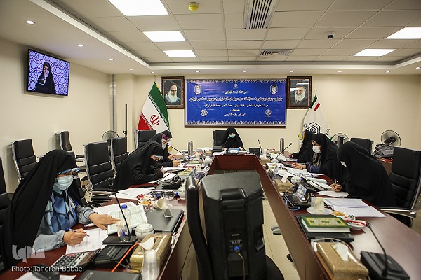 گروه داوری مرحله نیمه نهایی چهل و چهارمین دوره مسابقات سراسری قرآن 