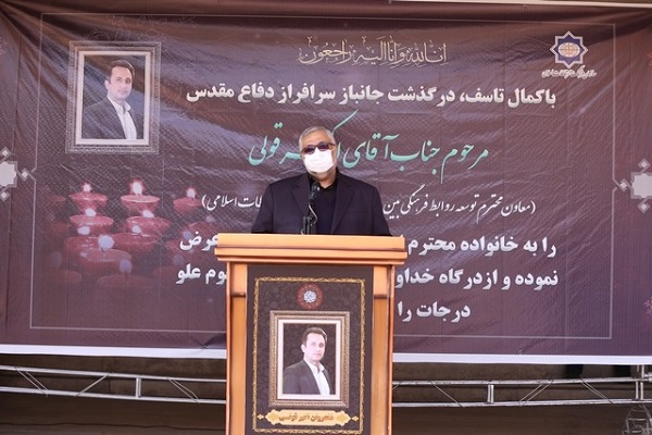 انسانیت در وجود اکبر قولی زنده بود