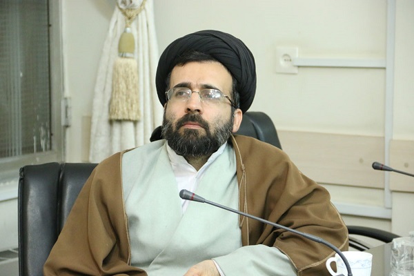 اباذر نبویان