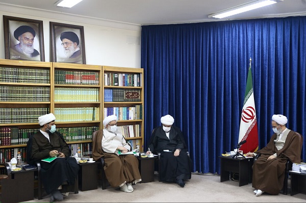 آیت‌الله علیرضا اعرافی، مدیر حوزه‌های علمیه کشور