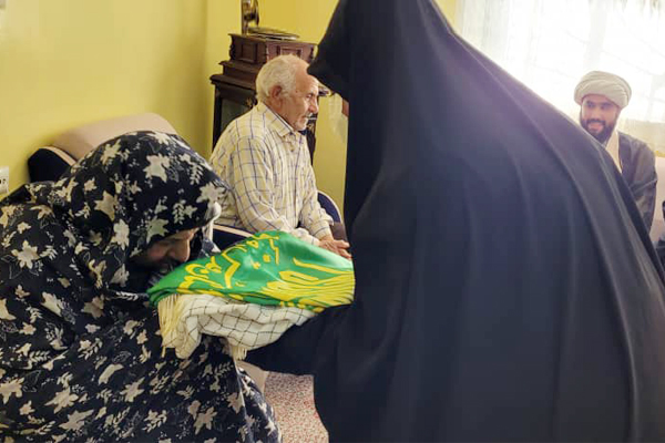 دیدار رئیس اداره تبلیغات اسلامی رباط کریم با خانواده‌ شهید ترکاشوند