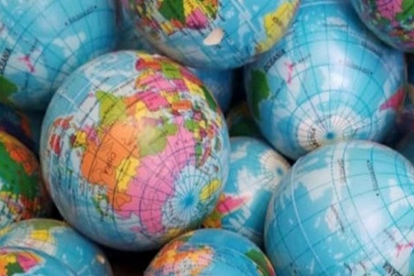 معدوم‌شدن ماکت‌ کره زمین حاوی نام اسرائیل در یمن