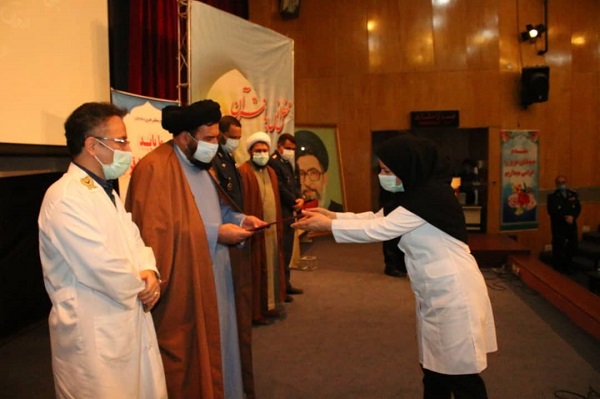 تجلیل از مقام‌آوران قرآنی مدافع سلامت نهاجا برگزار شد