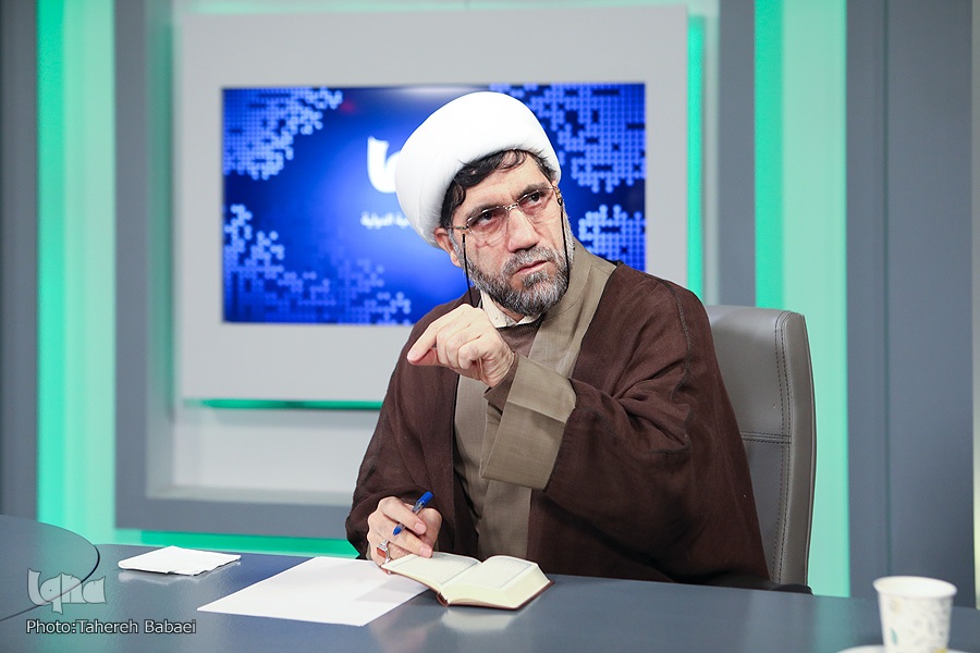 12/ قبله برای اتحاد بشریت است/آیه 115 سوره بقره