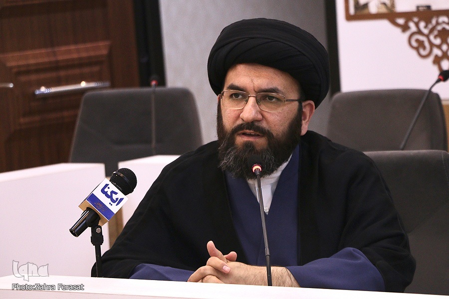 چالش‌ رونق جلسات خانگی قرآن/ ستاره‌های زمینی حرکتی که بایستی مردمی بماند