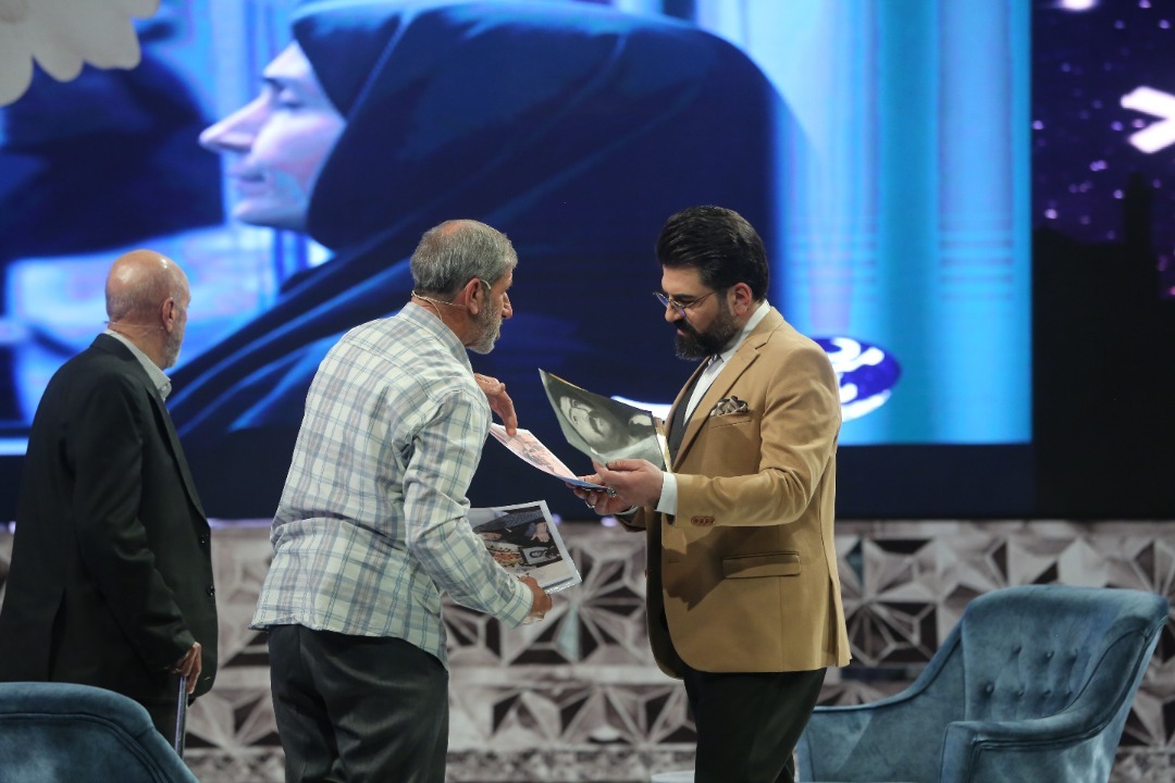 عنایت شاه خراسان کافه‌گرد جاهلی را به حرّ انقلاب بدل کرد +‌ فیلم