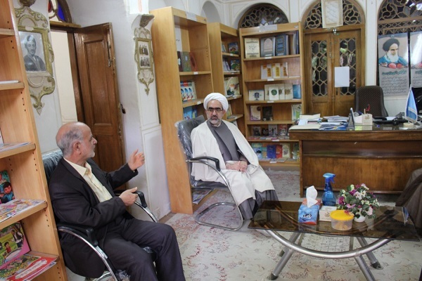 جلسه اتحادیه قرآنی اصفهان با دانشگاه آزاد