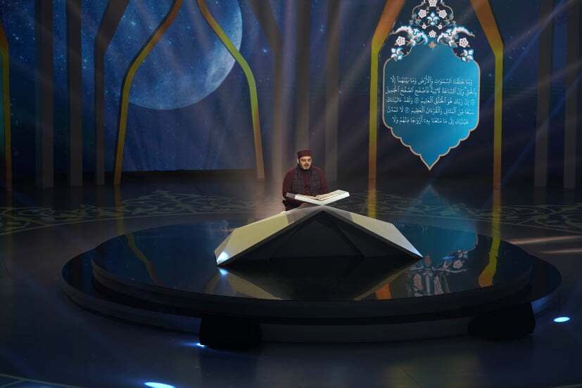 راهیابی قاری ایرانی به مرحله نیمه نهایی مسابقات قرآن عربستان + فیلم