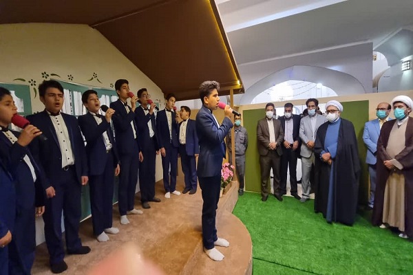 دیدار تولیت حرم امام رضا(ع) با قرآن&zwnj;آموزان مؤسسه اظهر الجمیل