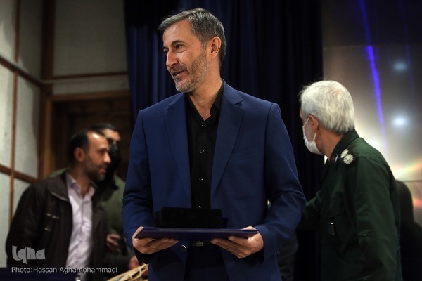 ما خادم همه مردم هستیم نه بخشی از مردم + فیلم