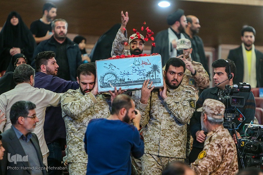 ۳ توصیه پیامبر(ص) برای تربیت فرزندان