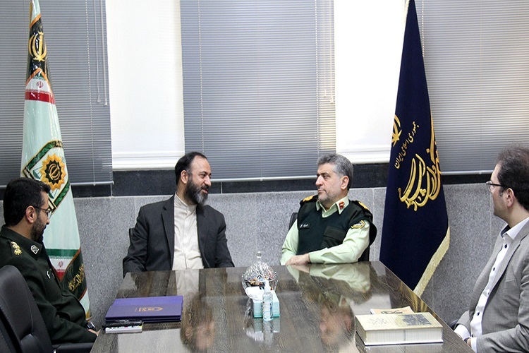 فعالیت‌های فرهنگی تاب‌آوری جامعه در برابر هجمه‌های بیگانه را فراهم می‌کند