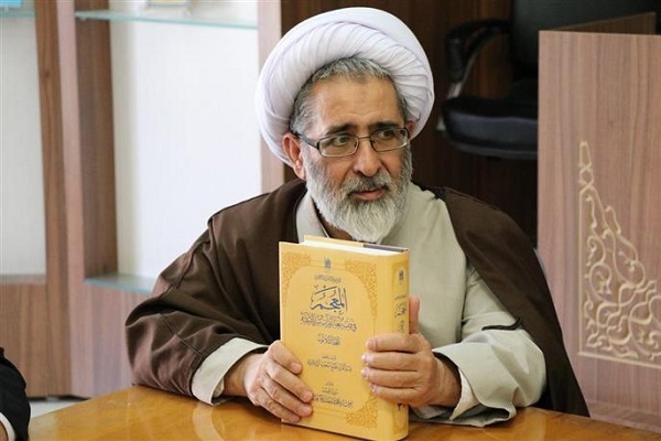 حجت الاسلام و المسلمین «محمد حسن مومن زاده» مدیر گروه مطالعات قرآنی بنیاد پژوهش های اسلامی آستان قدس رضوی