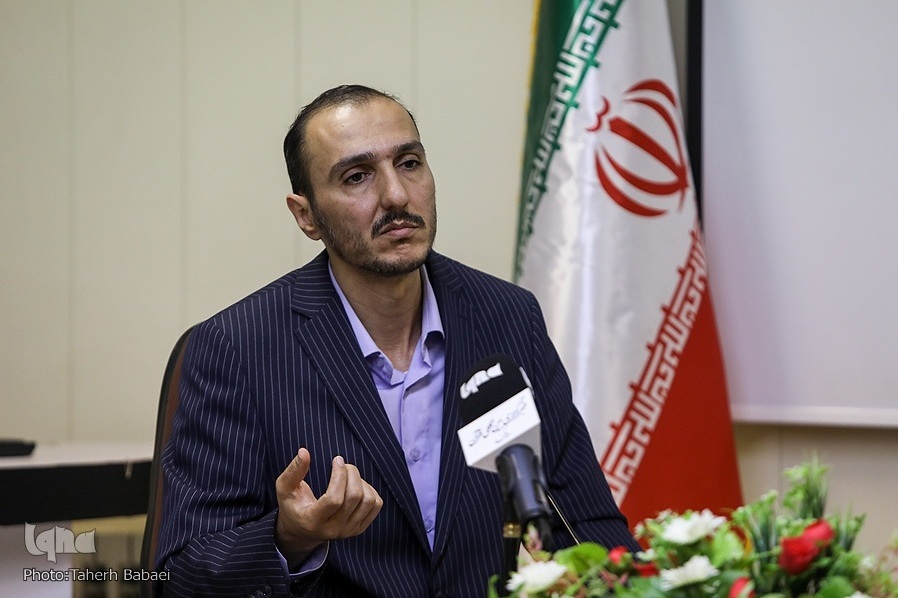 اعتیاد به فضای مجازی عامل مشکلات روحی و شخصیتی می‌شود