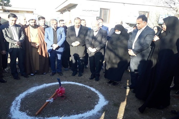 کتابخانه عمومی روستای سرتنگ سیروان کلنگ‌زنی شد