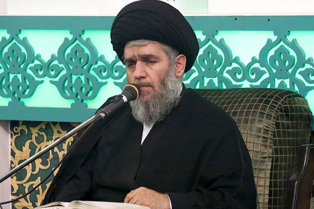 سیدحسین مومنی