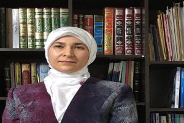 الماس العنید، بانوی فعال محجبه در ژاپن الماس العنید، بانوی فعال محجبه در ژاپن