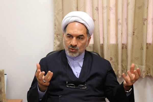 جمعه/ سلسله نشستهای دینداری و دیندارپروری برگزار میشود جمعه/ سلسله نشستهای دینداری و دیندارپروری برگزار میشود