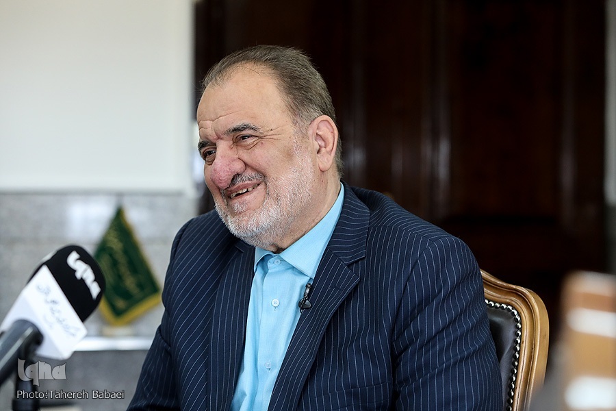 قرآن ناطق قرآن ناطق