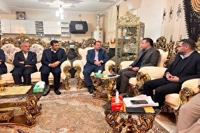 دیدار استاندار کهگیلویه‌وبویراحمد با خانواده شهیدان «خرسندیان و نظری»