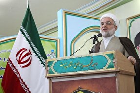 توجه به توحید و عدالتخواهی از محورهای هر انقلابی است