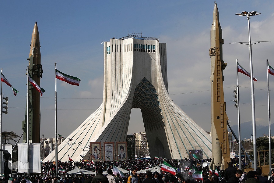 نمایش دستاوردهای دفاعی در راهپیمایی 22 بهمن