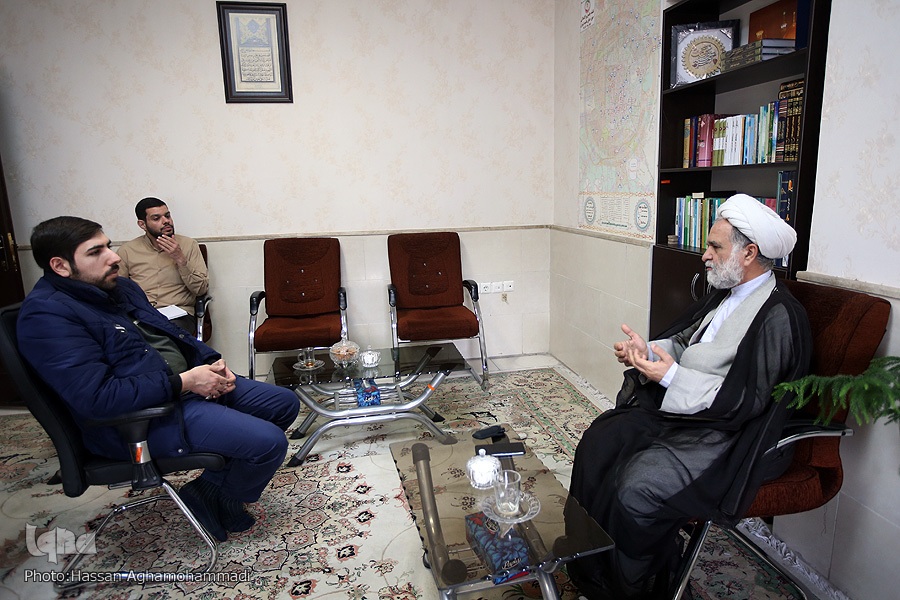 در بحث حجاب بگیرد و ببند جواب نمی‌دهد/ آیا بی‌حجابی راه درست اعتراض سیاسی است؟