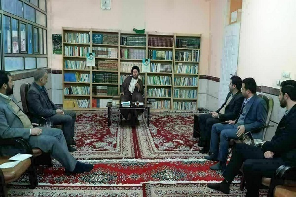 اجرای ۳۰۰ طرح اشتغالزایی خرد در شهرستان ملکشاهی