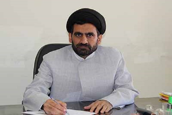 قرائت پیوسته‌ قرآن همان مطالعه اخلاق و اوصاف پیامبر(ص) است