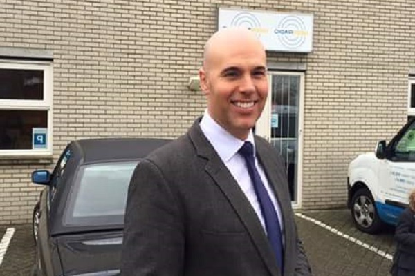 یورام فان کلاورن، سیاستمدار هلندی