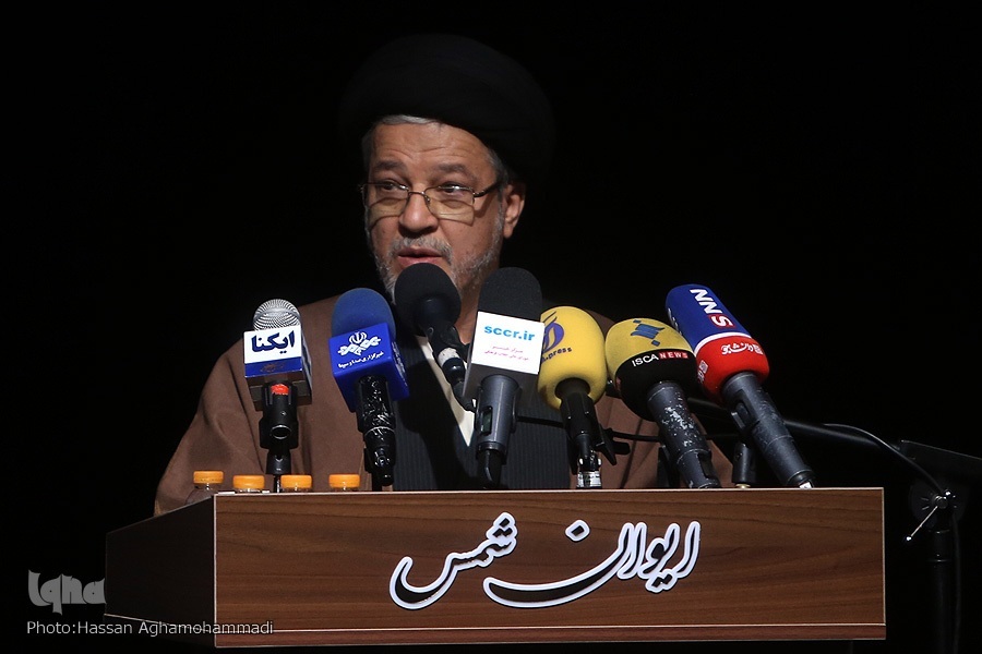 ناتوانی‌‌ها و توانمندی‌های خود را در آموزش و پرورش جستجو کنیم