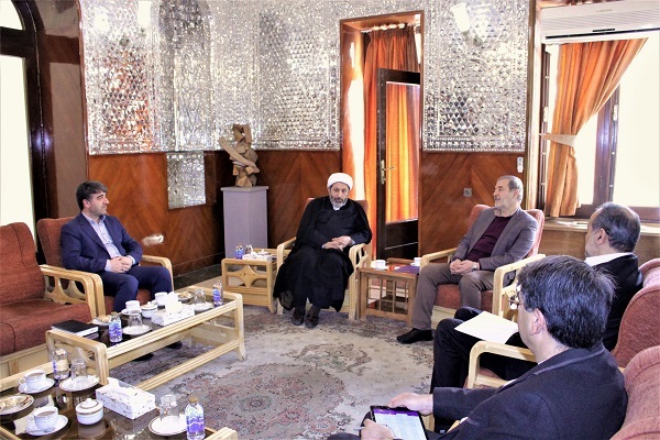 هنر دریچه خوبی برای ورود و همکاری با کشورهای مختلف است