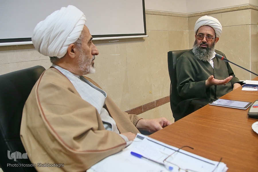 گزارش نشست گزارش نشست