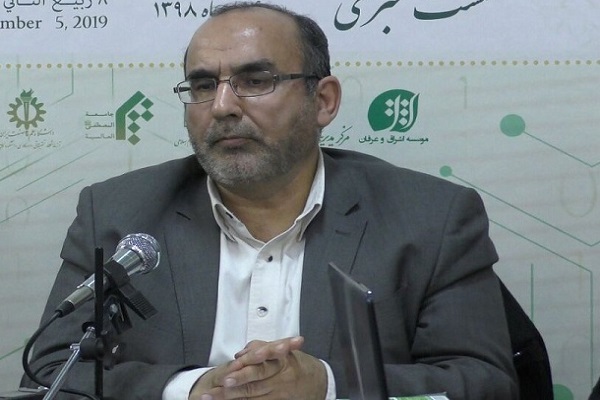 خادمی کوشا: بازی‌های رایانه‌ای به صرف برد و باخت، قمار نیست/ مینایی: بیشتر بازی‌های رایانه‌ای قمار نیست