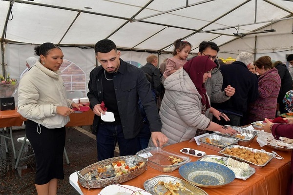 مرکز اسلامی شهر دری و برگزاری مراسم درهای باز