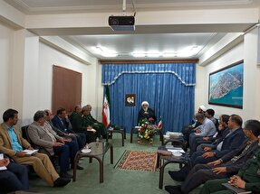 دیدار اعضای مجمع قرآنیان بوشهر با آیت‌الله صفایی‌بوشهری