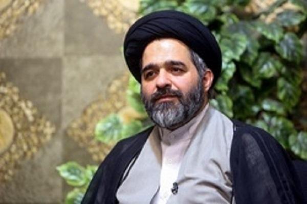 حجتالاسلام و المسلمین سیدسجاد ایزدهی، رئیس پژوهشکده نظامسازی پژوهشگاه فرهنگ و اندیشه اسلامی حجتالاسلام و المسلمین سیدسجاد ایزدهی، رئیس پژوهشکده نظامسازی پژوهشگاه فرهنگ و اندیشه اسلامی