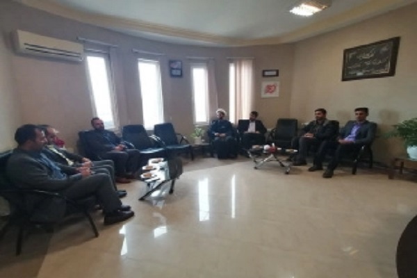 تأکید فرمانده قرارگاه پیشرفت سپاه امیرالمؤمنین (ع) بر همکاری‌ بیشتر با جهاددانشگاهی ایلام