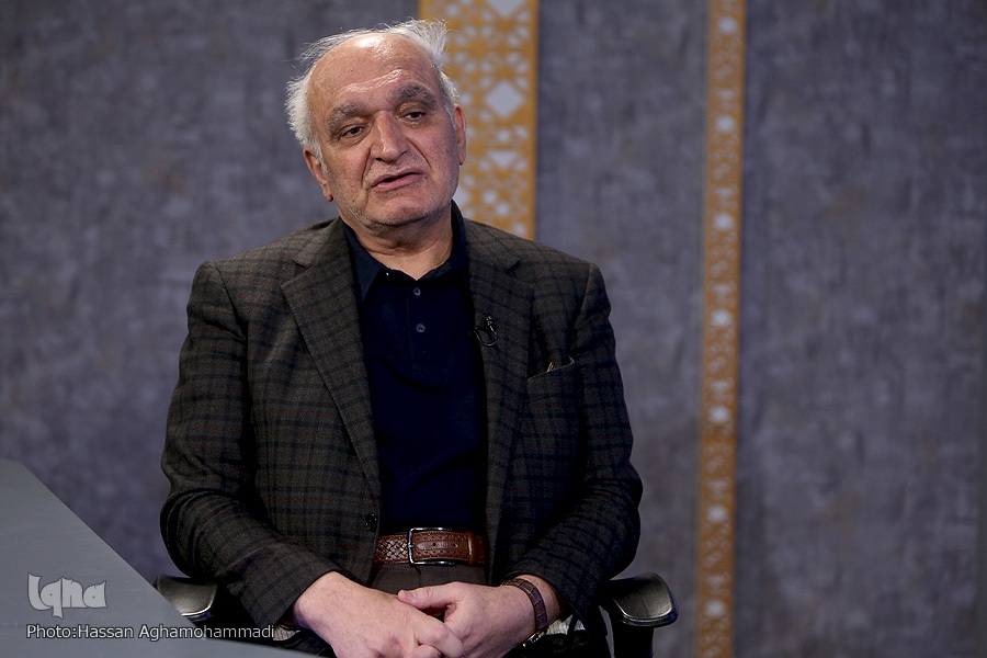 مردم از سیستم آموزشی جلوترند/ توسعه بدون آزادی بیان محقق نمی‌شود +‌ فیلم