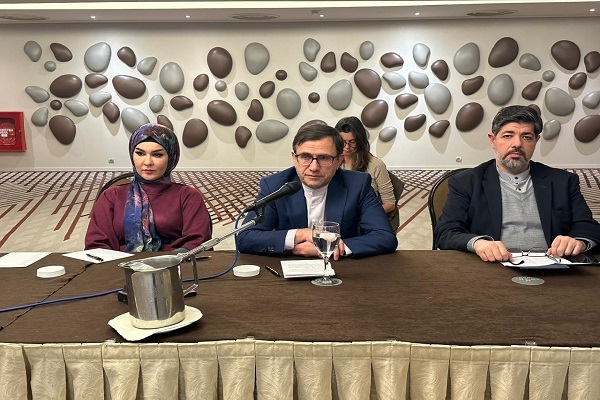 نشست مقابله با اسلامهراسی در یونان برگزار شد نشست مقابله با اسلامهراسی در یونان برگزار شد