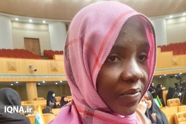 سعدیه عمرابوبکرا، حافظ اهل کامرون