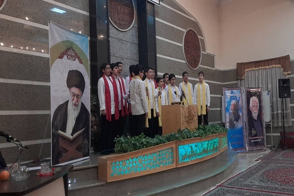 برگزاری جشن میلاد حضرت ابوالفضل (ع) به همت قاری پیشکسوت + فیلم