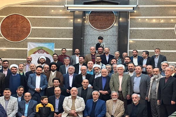 برگزاری جشن میلاد حضرت ابوالفضل (ع) به همت قاری پیشکسوت + فیلم