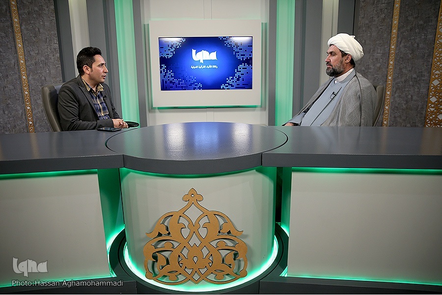 بازدید مدیر دارالقرآن آستان حسینی از ایکنا