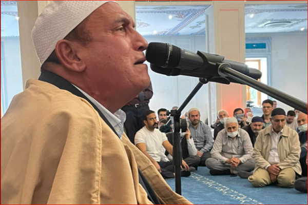 تلاوت نعینع در مسجد &laquo;ایاصوفیه&raquo; استانبول + فیلم