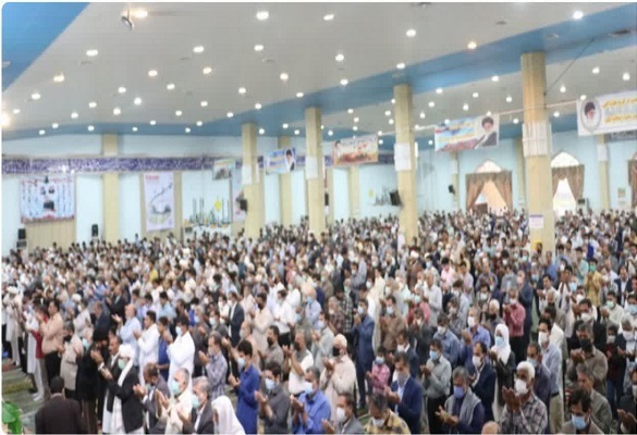 عکس | اقامه نماز یک ماه بندگی در زابل