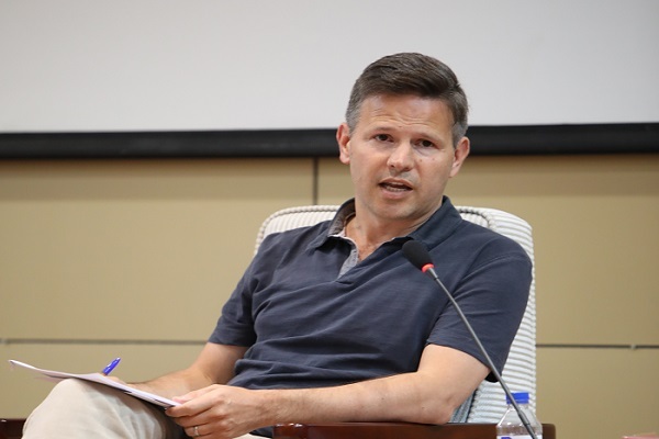 تمرکز قدرت جهانی در اروپا و آمریکا در حال از بین رفتن است