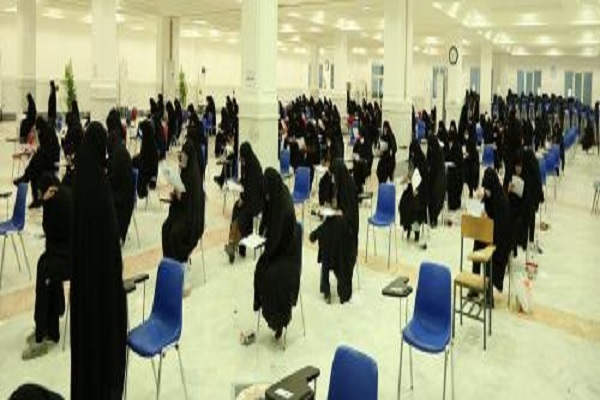 رقابت بیش از ۴ هزار داوطلب در آزمون ورودی جامعه الزهرا(س)