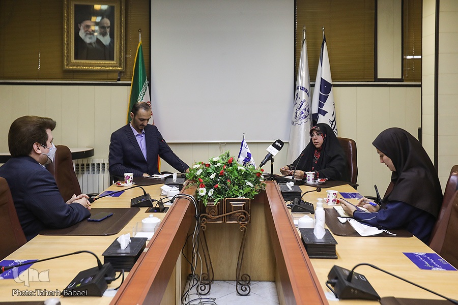 نشست &laquo;اخلاق، رسانه و فناوری&zwnj;های نوین&raquo;